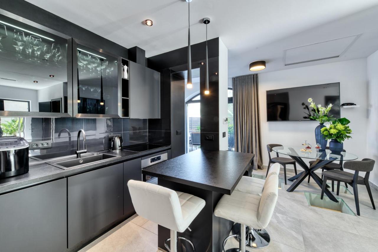 Apartment One B With Heated Private Pool Dubrovník Exteriér fotografie